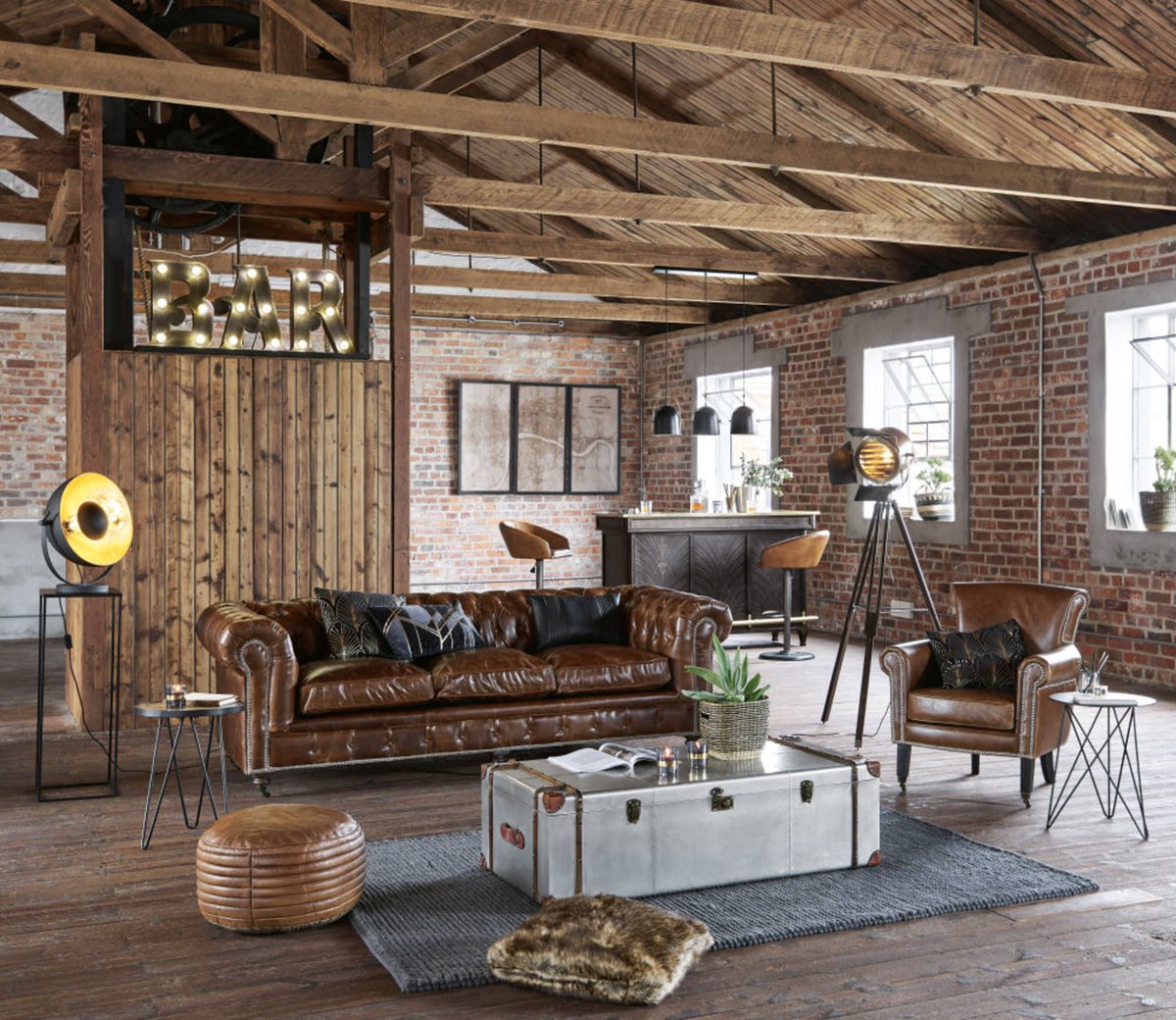 sr_walldem's tweet photo. 🔧Estilo de decoracion Industrial🔧Un estilo que surgió en NY cuando jóvenes artistas comenzaron a instalarse en amplias y espaciosas fábricas abandonadas en busca de espacio y luz. #decoración #srwalldem #inmobiliario https://t.co/XJuaXWMIYQ