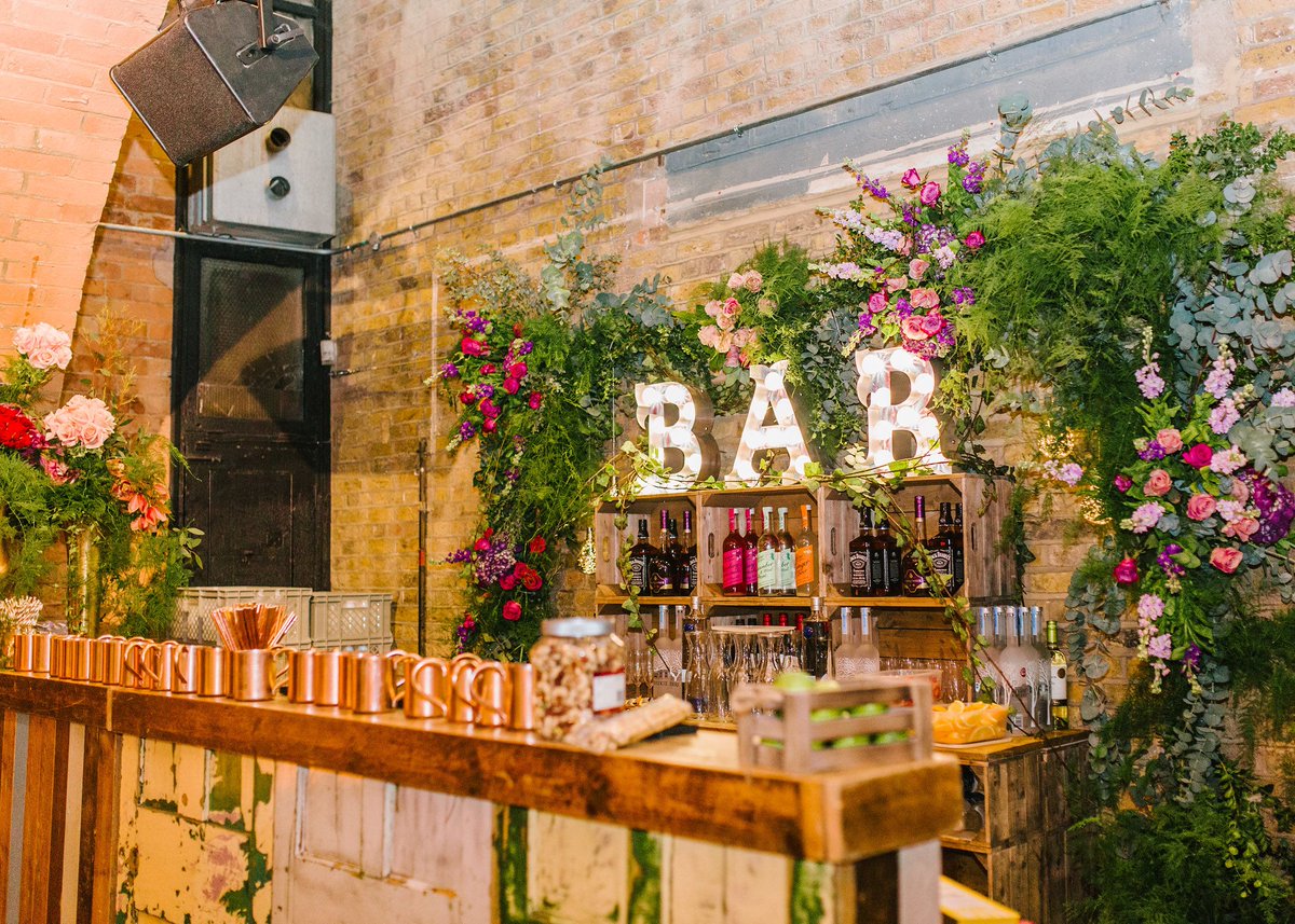 furniture4event's tweet image. #weddingwednesday showing off our new additions… The Apple Crate Back Bar with BAR sign and the Vintage Door Bar. These are the perfect pair!