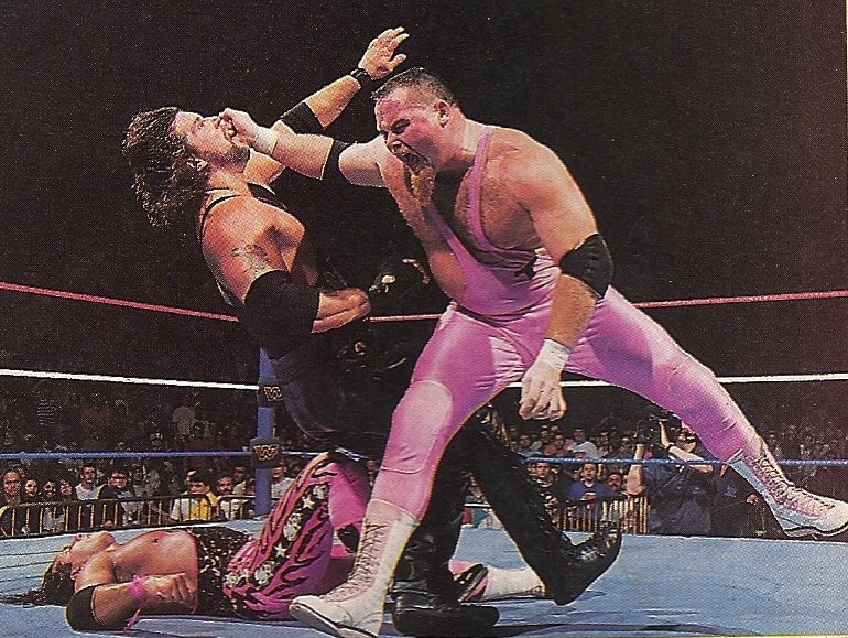 Bret Hart would lose the WWF Championship at King of the Ring 1994 after Jim Neidhart caused him to lose to Diesel by DQ.Commentator Art Donovan commented: “How much does this guy weigh?” #WWE  #AlternateHistory