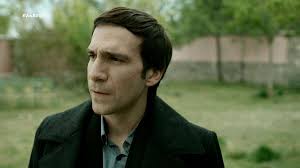 Se l'assistente civico fosse un attore di serie tv