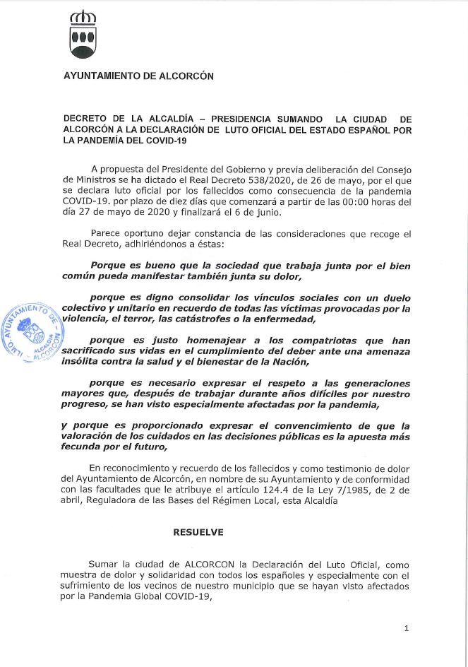 AytoAlcorcon's tweet photo. 👉 #Alcorcón guarda un minuto de silencio tras la declaración de luto oficial del Estado español por la pandemia del Covid19 como homenaje a los afectados y en recuerdo de los fallecidos 
#AlcorcónEstáContigo https://t.co/IZK1w5BQ87