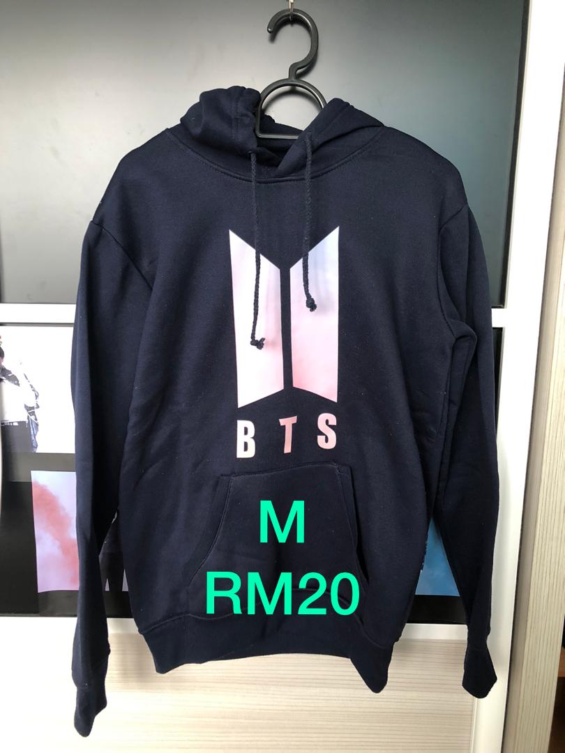 DM me for more photos and conditions on clothesWore these less than 10 occasions!Bought the BTS hoodie online in 2017 during the AMAs live streaming on impulse, but didn't wear it as often because it's quite thick (but soft!).