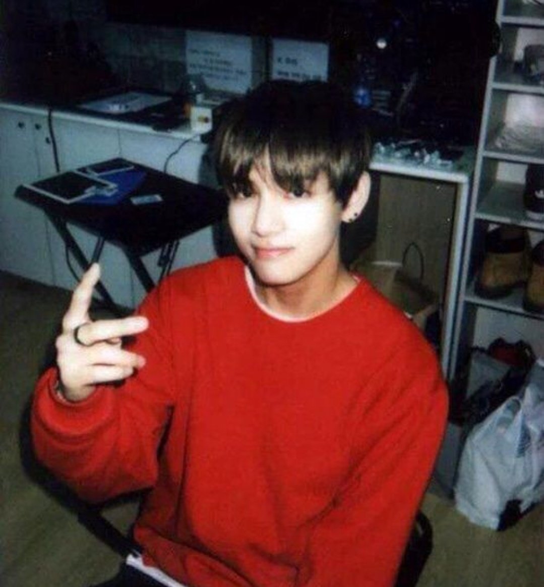 Red + Taehyung + low quality = sweet death