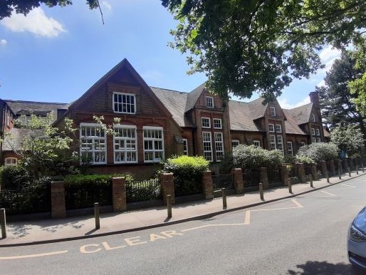 DCP_Surveyors's tweet image. Sunny day for our building surveyors, visiting this pretty school in a #conservation area in Loughton, Essex.  
Fun fact: The school was designed by a well known church architect, James Cubitt.
#buildingsurveys #WorkingSafely