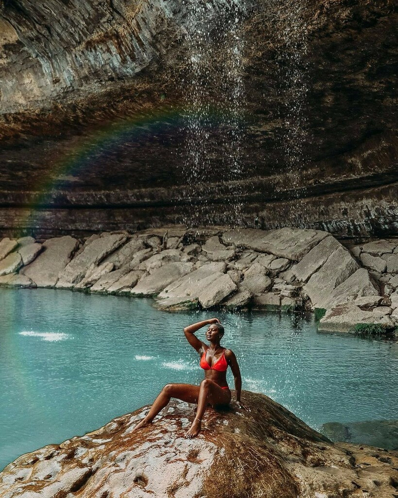 BFT_LDN's tweet photo. “Every single one of us has the potential to be a Rainbow Warrior. We can find ways to spread a little love, light, joy, and happiness on our paths. We can open our hearts and minds to the thinking of other people, listen honestly to what they have to sa… https://t.co/QQDS5WCv0i https://t.co/yYfsmPzQGs