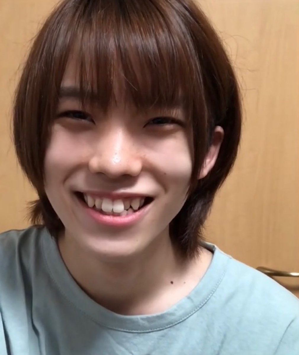 まお 何を言われようと青木浩平くんは今日も最高にかわいいです 心の底からありがとう 今日も青木くんが可愛い世界ありがとう T Co 90pfeamwm7 Twitter