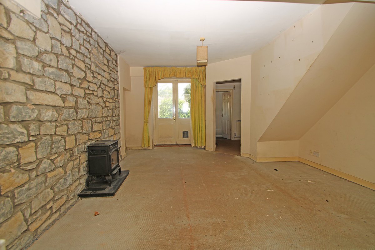 Coming soon
Four bedroom, character property close to the 'Old Part' of Llantwit Major and walking distance to all amenities &amp; the beach.
#llantwit #llantwitmajor #cowbridge #stilltuds #property #forsale #estateagent