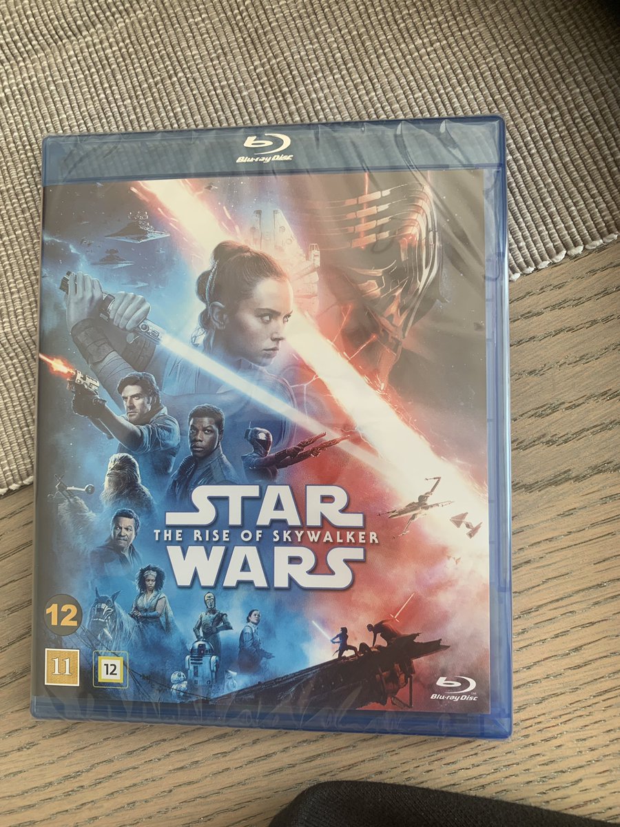 Siri853's tweet photo. #starwars @starwars @StarWarsNorge https://t.co/ZwW8mpJZEf