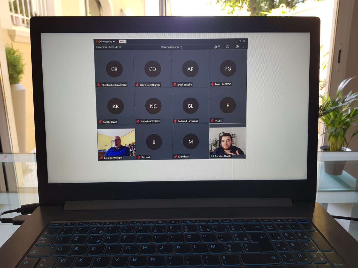 Notre commission #blockchain a tenu sa première réunion en visioconférence en présence de membres et de partenaires de La Mêlée Adour !
lameleeadour.com/1ere-reunion-d…
#TransfoNum