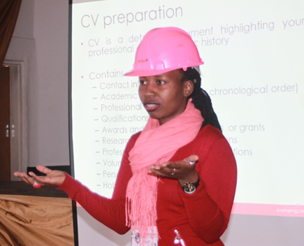 PROWEB2005's tweet photo. Thisweek we are crushing on#BeverlyNyakutsikwa
#YoungProwebber #MakingADifference
Beverley is a passionate young woman with interests in water and sanitation, organic foods and girls in science.She is a holder of a BSc in Civil Engineering and an MSc in Urban Water and Sanitation https://t.co/e0HMDdWNnU