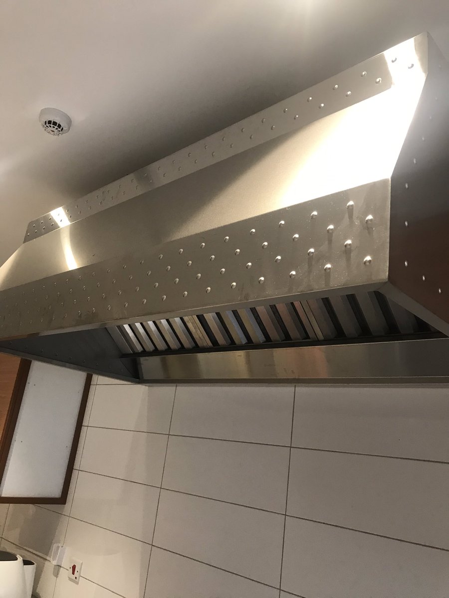 فهد الجمعة A Twitter تجربتي مع مروحة شفط لمطبخ القلي Dirty Kitchen مدخنة ستينلس ستيل بجودة عالية ومروحة شفط ماركة Greenheck أمريكية الصنع قوة شفط عالية مع فلاتر دائمة قابلة للتنظيف
