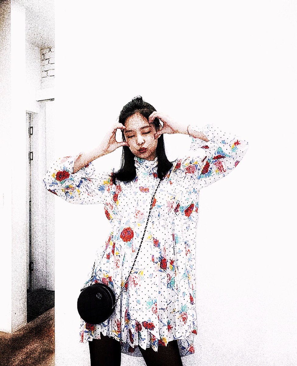jensayyeah's tweet photo. ᚐ𓊪* 🐭⚪️  𓈒 ˙   

              𝖏enyeah  ⸝  𝖏 ╸ennie  ᚐ 𓎭 𓈒 
    𝟵 ꞉ 𝟲 *  𓈒  แลกฟอล  ᚕ  ตามทัก  𓈒  𖠵יִ

❨  ยพท ลฟตท  ❩ https://t.co/IIzmLCwmvM