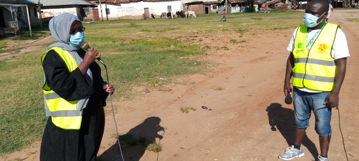 ManyattaYouth_m's tweet photo. Misinformation is very rampant in the community on #covid19 we have been on the ground in the last few days giving factual information to the likoni residents across different wards.
#gcerfchallenge
#WeShallOvercomecovid19
#connect4peace https://t.co/NuRDDbBT6i