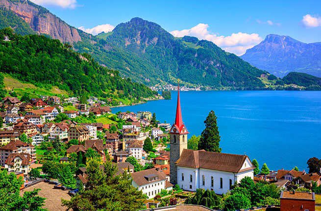 ASPParent_Voice's tweet photo. Wowee!! We’re now in Switzerland 🇨🇭 on our #VirtualWalkAroundTheWorld! Pop over to the #virtualhive to see the video and find out where we’re heading next!! 🇮🇹 🍕 🍝 🍦 https://t.co/ilfIaOU6U6
