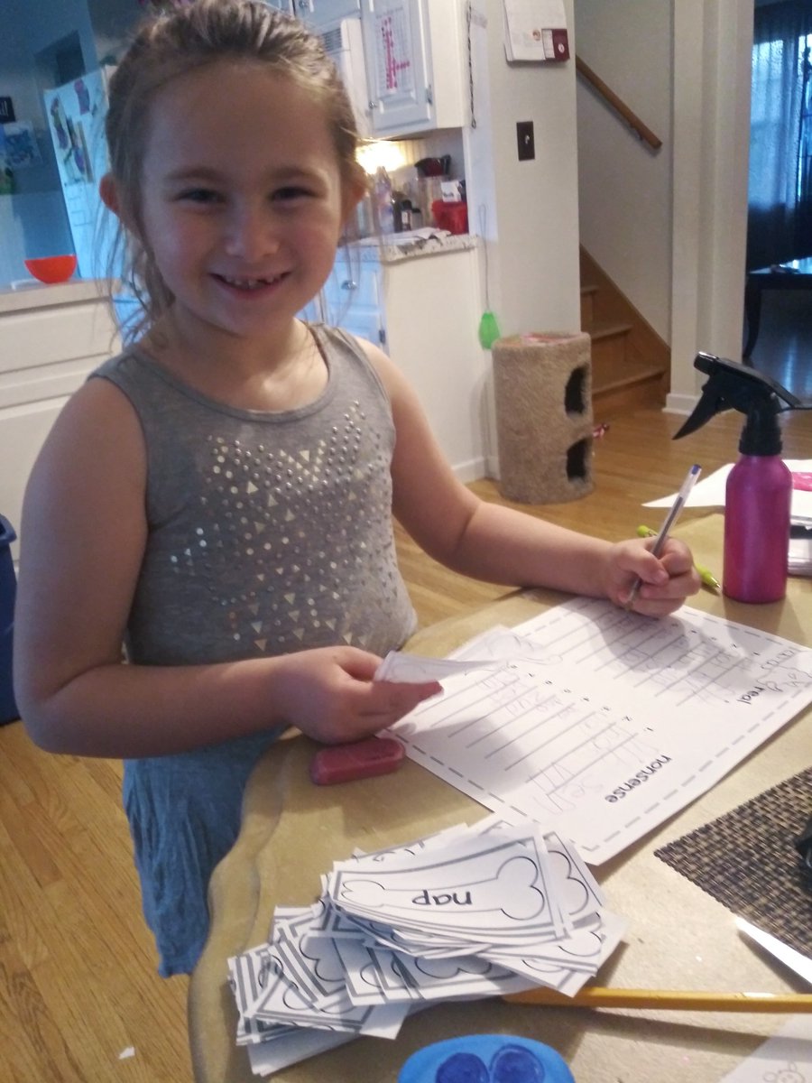 KinderWolfePack's tweet photo. The Dinosaur Digger Game was so fun last week!  We practiced blending CVC words and determining if they were real or nonsense! https://t.co/XUAGIs0ofO