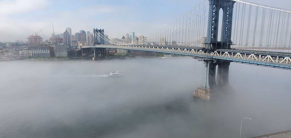 twobridgestower's tweet image. Good morning from #TwoBridges