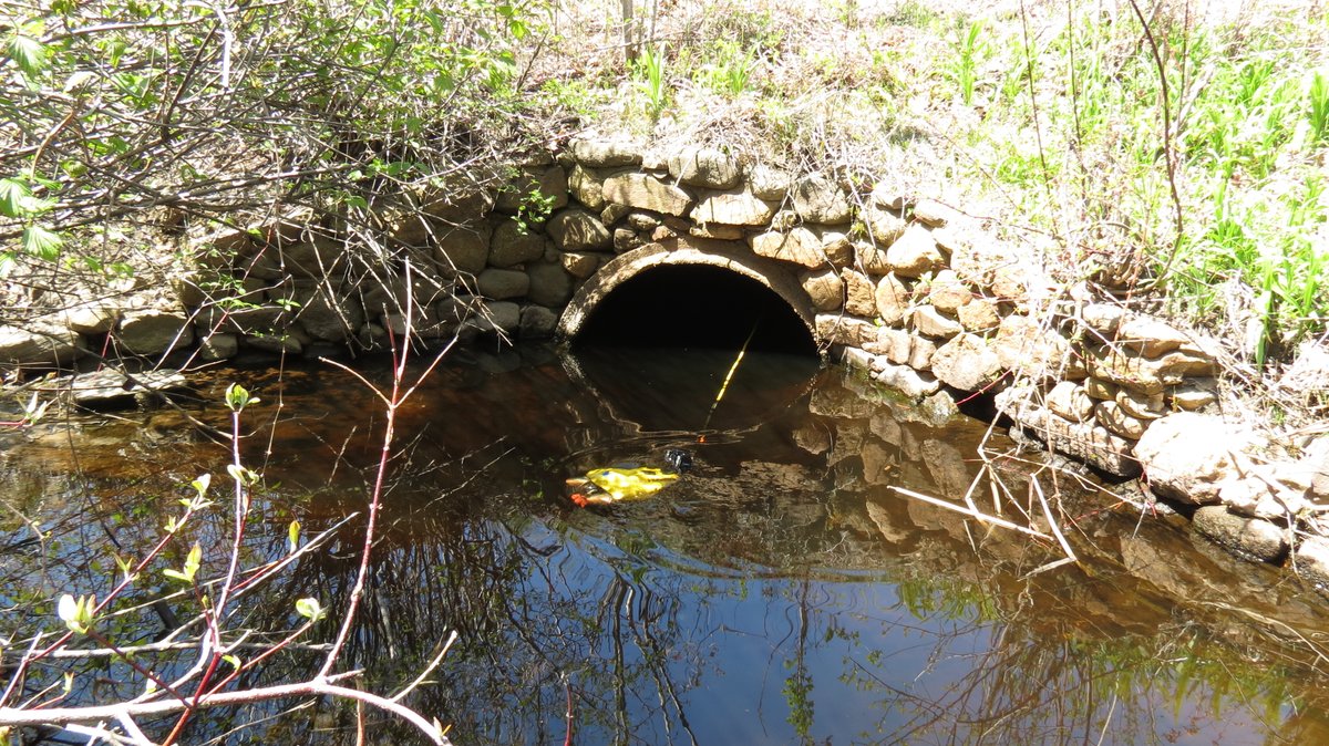 GPI1966's tweet photo. GPI used our VideoRay ROV to perform two culvert inspections for NHDOT, avoiding the need to dewater the pipe.

#ROV #NHDOT #VideoRay #CulvertInspections #VisualInspection #ConfinedSpaceInspection @NHDOT @VideoRay https://t.co/YXZeQBKYew