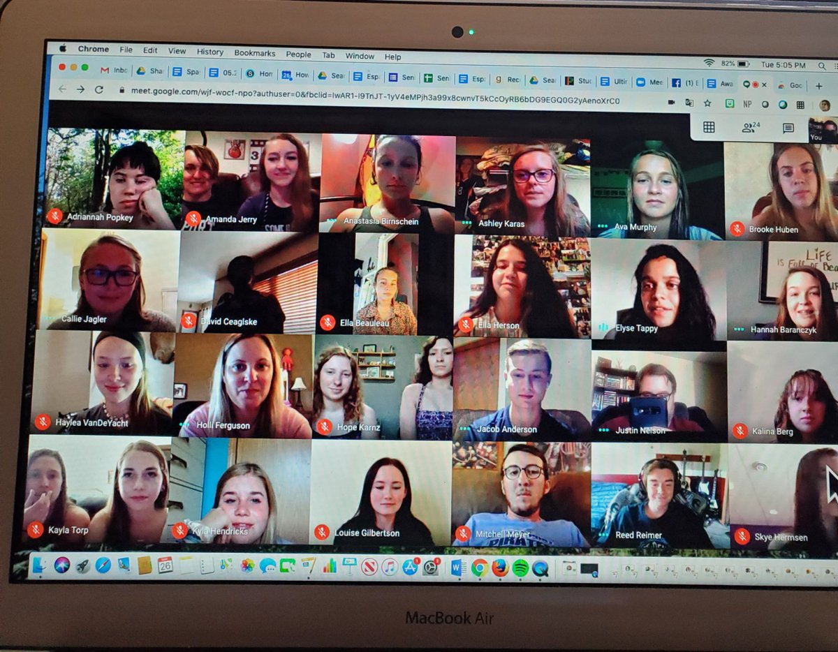 JustNels84Dos's tweet photo. @bayportstuco got together one more time last evening for our Virtual Banquet! Not the same as gathering together physically to celebrate the year, but still a fun send-off to our seniors and thank you to our awesome student leaders! (Some look so thrilled! 🤣) https://t.co/UIepAXR459