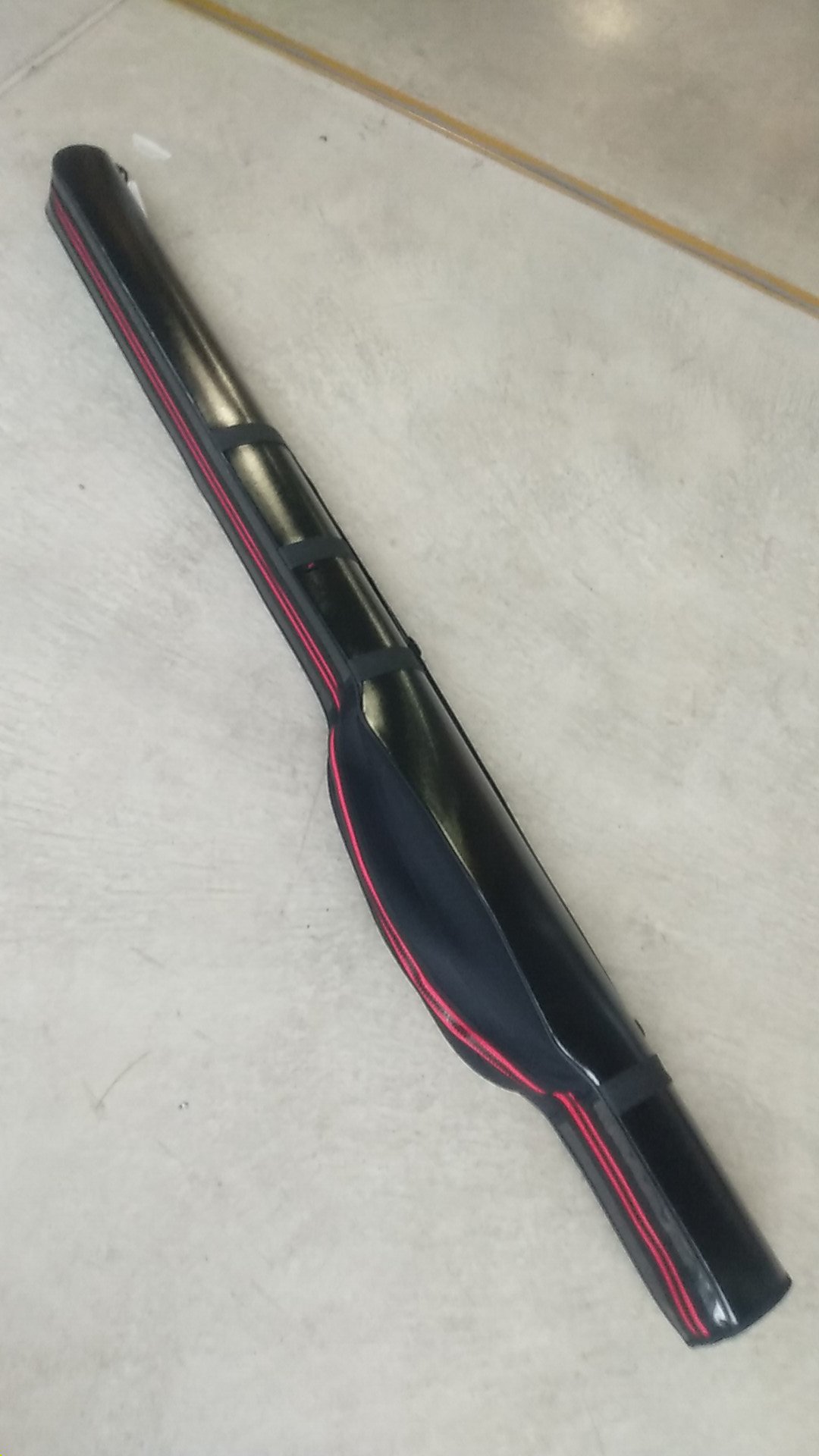 アマノ釣具 エクセル社のルアーロッドケース170cmワイド 10ftのショアジグロッドと10ftのシーバスロッドがリールを装着したまま収納できる優れモノ 国府津のサーフも騒がしくなってきたヨー アマノ釣具 エクセル社のルアーロッドケース170cmワイド 10ftのショアジグロッドと10ftのシーバスロッドがリールを装着したまま収納できる優れモノ 国府津のサーフも騒がしくなってきたヨー
