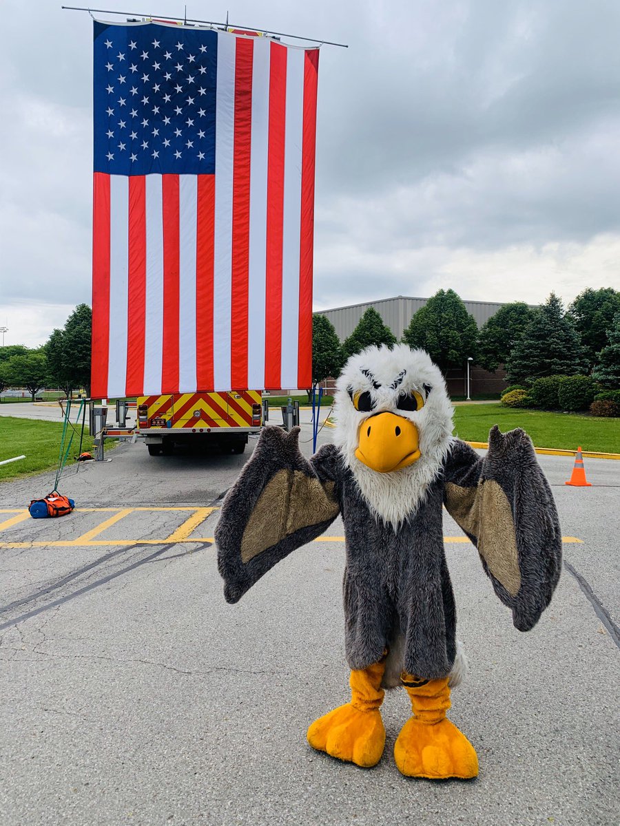 AndyJados's tweet photo. We can’t wait to handout caps, gowns, and more to our seniors! Please enter from the main entrance. We are here from 9-12 today and 3-6 tomorrow. #InspireAndGuide #BWEagleStrong @BigWalnutEagles @BWLSD @BWSupt @_MarkCooper @jen_young_ https://t.co/zcdSiWpKW8