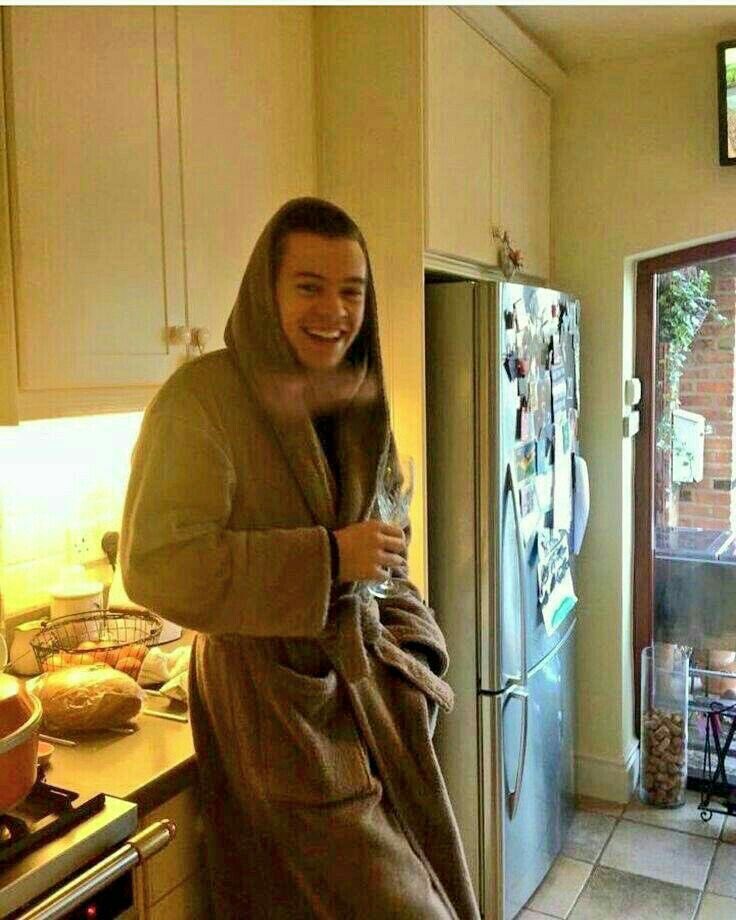 Harry Styles, literally just living his life ~ a happy thread ~