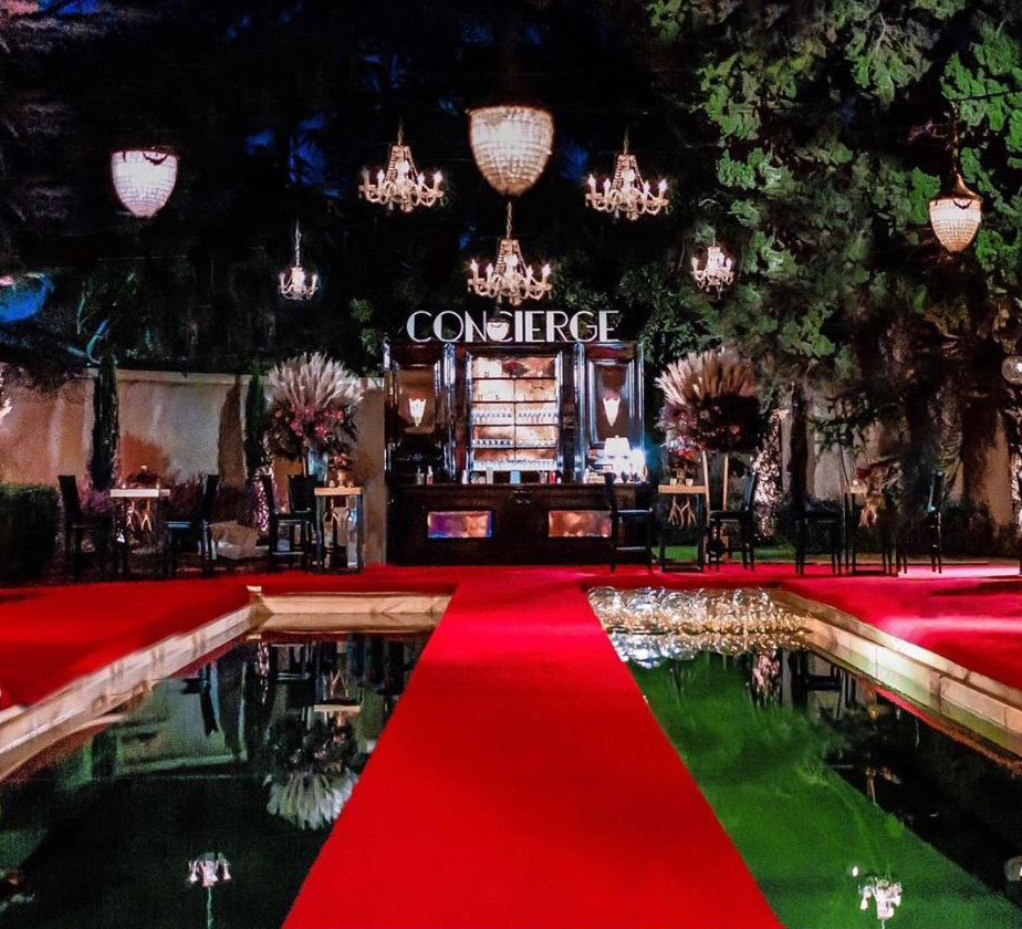 MTBEventRentals's tweet photo. Never seen such a luxurious haunted garden 😍 Such a unique spot for a bar at this Halloween party designed by @soniasharmaevents !

Would you like to talk about custom carpeting for your future event? Send us an email to info@mtbeventrentals.com for more information! https://t.co/vqKsurQ9Kc