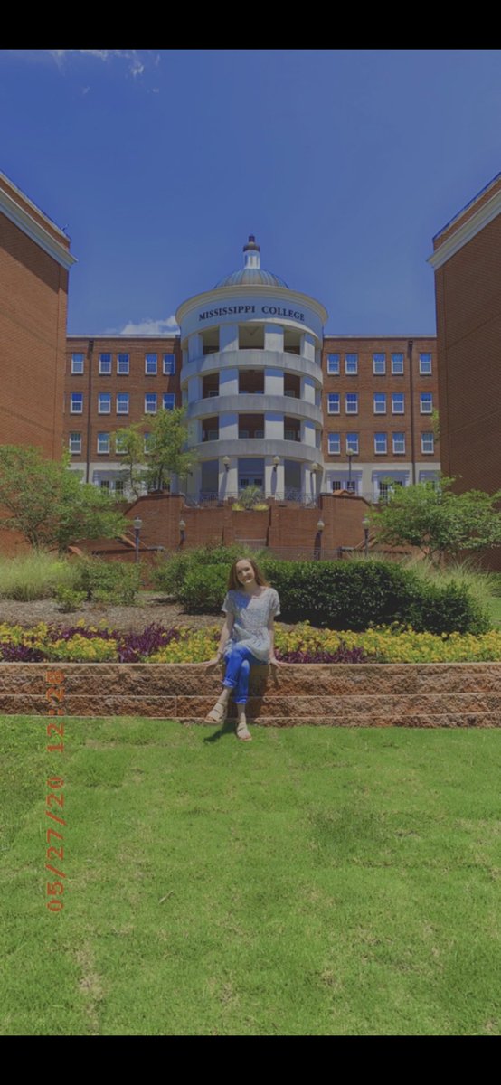 Dellucci1968's tweet photo. Great visit today at Mississippi College! Thank you for the great hospitality @DrBlakeThompson, Cayden, Christin, Dr. Ricker, Dr. Eduardo and to all of the other nice people we met! #GOCHOCS! @AnnistonBethea https://t.co/Qw94cftxhd