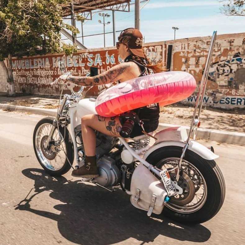 Biltwell's tweet photo. Just confirmed the dates for next year’s #eldiablorun : April 30th - May 3rd. If you hate fun, please don’t go. #motosconamigos #sanfelipe 🏝 Rider: Savannah Rose 📸: Staci Wilt https://t.co/y5L5uAz3z4