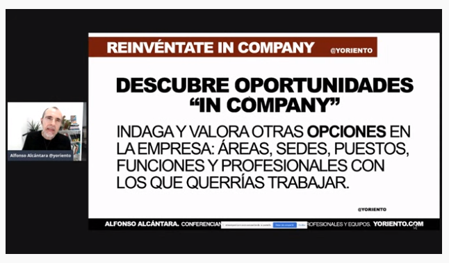 rafjuan's tweet photo. .@Yoriento en el #DSM20 Congreso @marketingandweb @escuelamktweb: "Si no te sabe bien el agua, tal vez el problema no sea el vaso. Para reinventarte prueba primero a cambiar qué haces, cómo, con quién lo haces; antes de pensar en cambiar de #empresa". https://t.co/zvsRQVgosg