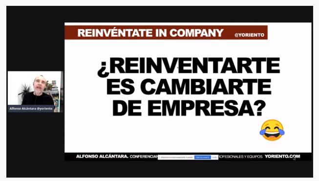 rafjuan's tweet photo. .@Yoriento en el #DSM20 Congreso @marketingandweb @escuelamktweb: "Si no te sabe bien el agua, tal vez el problema no sea el vaso. Para reinventarte prueba primero a cambiar qué haces, cómo, con quién lo haces; antes de pensar en cambiar de #empresa". https://t.co/zvsRQVgosg