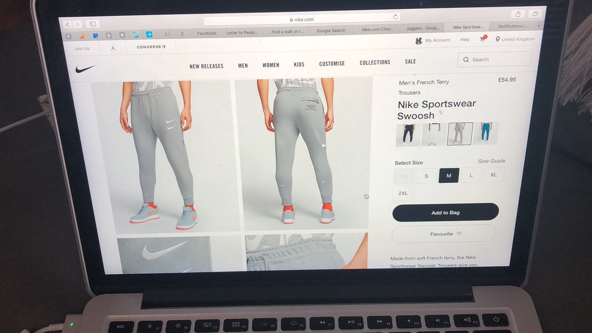 LauraMiaFinlay's tweet photo. @nikestore https://t.co/KGvEf9Lb7W