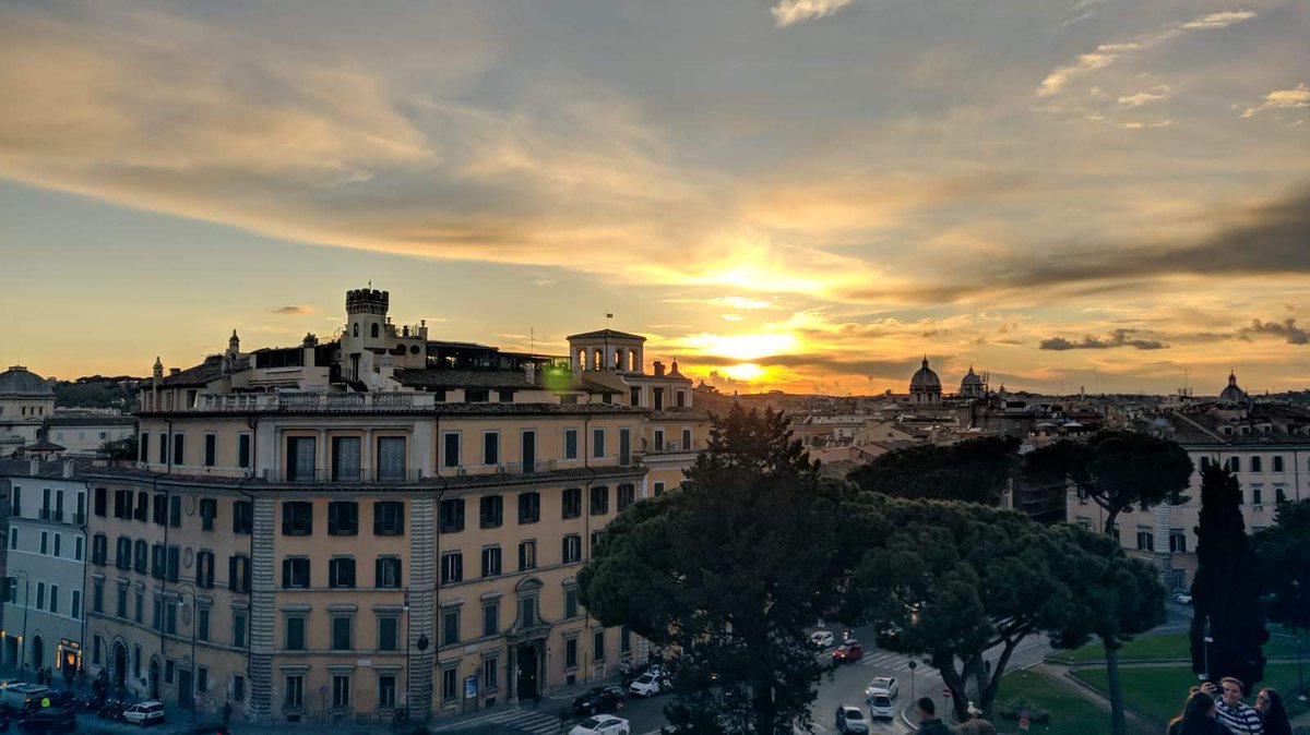 sunrise over rome from the pincio[taken with a huawei p10 lite]