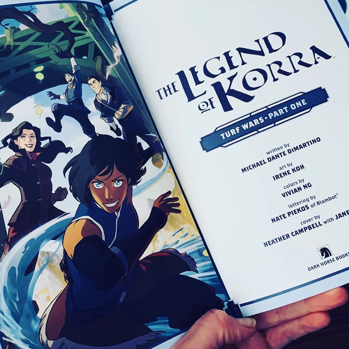 DavidFaustino's tweet image. #AvatarTheLastAirbender, #LOK fans: gettin’ ready for the LIVE reading of #turfwars Book One w/ rest of cast TODAY @ 2pm on twitch.tv/darkhorsecomics •
#avatarthelastairbender, #LOK 
•
@darkhorsecomics #korra #asami #mako #bolin #korrasami #nickelodeonanimation