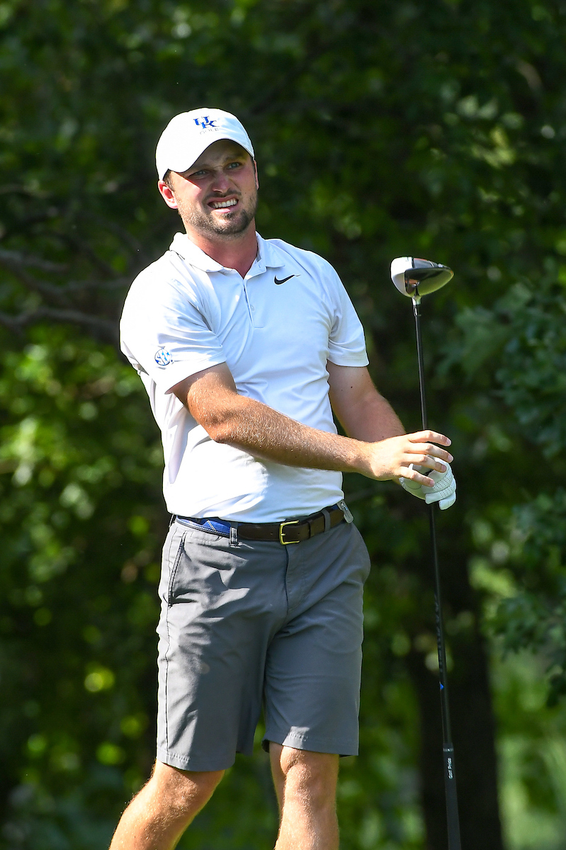 Three Wildcats are in the top five of the Unbridled Tour event. <a href="/chippymac22/">Chip McDaniel</a> leads the field with a two-shot advantage entering Thursday's final round.

1⃣ - Chip McDaniel (-14)
T3⃣ - Cooper Musselman (-11)
T5⃣ - Jacob Cook (-10)

🔗 bit.ly/3daoAZp

#B4B x #WeAreUK 😼🏌