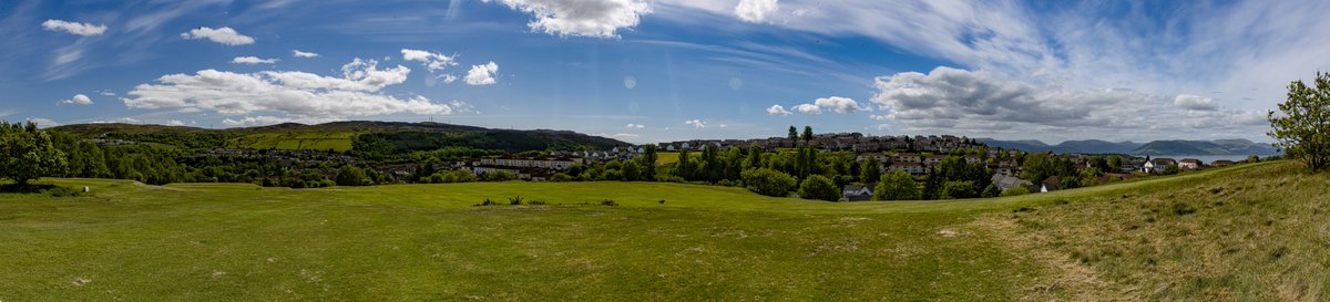 gregoreroach's tweet photo. view from golf course today #greenock #Inverclyde #Scotland #sunshine #may #lockdownexcise https://t.co/gNsWaIicIu