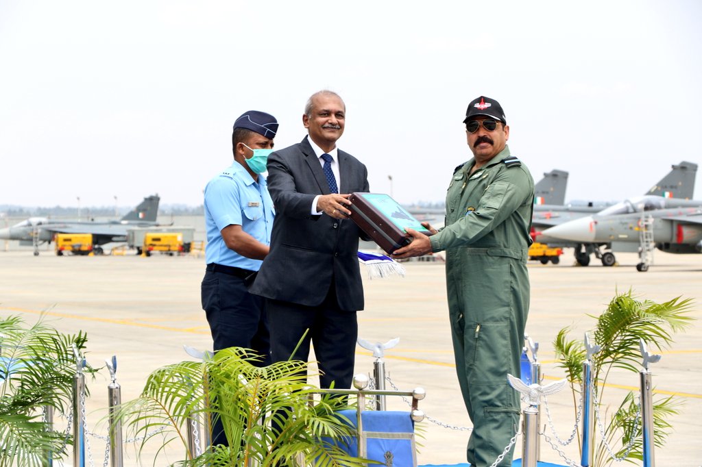 During the ceremony, aircraft documents of the Tejas FOC were handed over by HAL CMD to the CAS & further to the Commanding Officer of 18 Sqn.