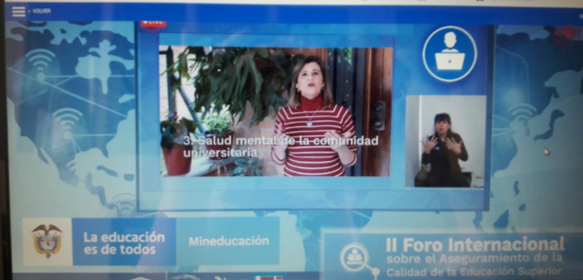 cechaux's tweet photo. #Rectoraucc @Patoizquierdo El MEN reconoce en el II Foro Internacional sobre el aseguramiento de la calidad en la Educación Superior, la labor de la UCC, un orgullo ser de ésta familia. https://t.co/90UZL6Dcve