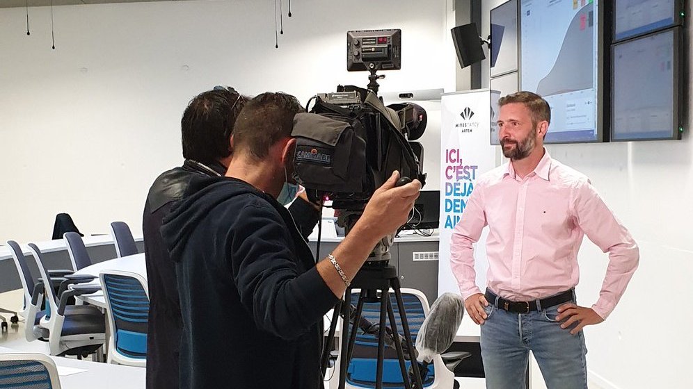 RDV 19h 📺 JT <a href="/F3Lorraine/">France 3 Lorraine</a> <a href="/F3Alsace/">France 3 Alsace</a> <a href="/France3CA/">France 3 Champagne-Ardenne</a> @France3tv pour tt savoir sur #Modsir19 développée par #MinesNancy × <a href="/CHRU_de_Nancy/">CHRU de Nancy</a> <a href="/Univ_Lorraine/">Lorraine</a> <a href="/MinesNancyAlumn/">MinesNancyAlumni</a> pour simuler épidémie et effets #confinement #Deconfinement #COVID19 A tester maintenant ➡️ tinyurl.com/yd3n24a9