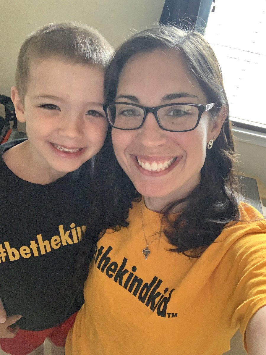 christiansenj21's tweet photo. Happy last βBe the Kind Kid Wednesdayβ of the 2019-20 School Year!! - from this MES Kindergartner and DEW Teacher π€πππ#MontourProud #MontourFamily @MontourSD @DEWMiddleSchool https://t.co/Ytr6DfUFUH