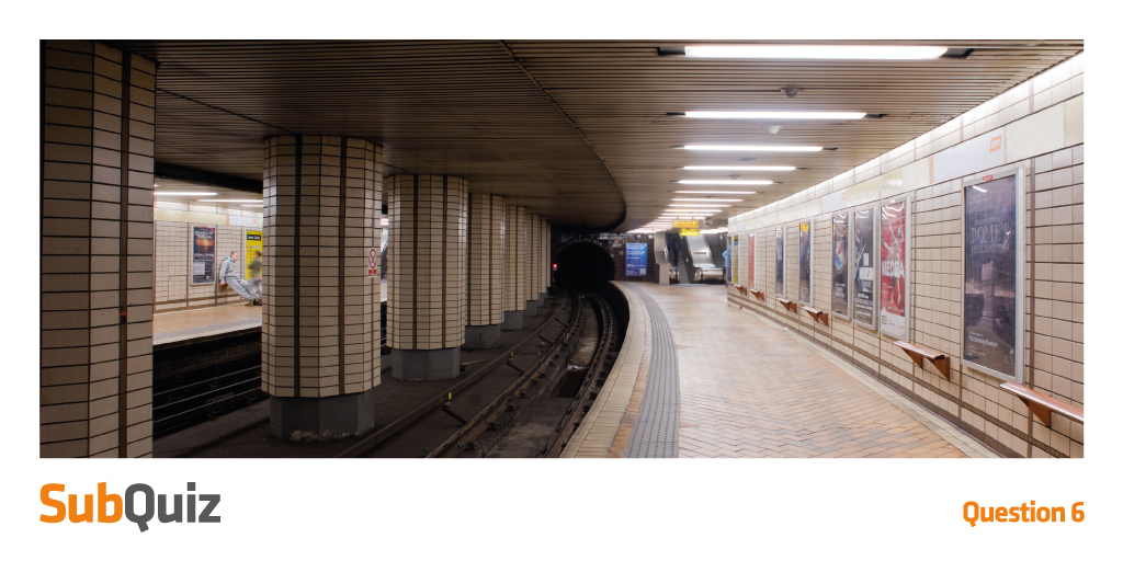 GlasgowSubway's tweet photo. We are taking it back to pre modernisation for this one. If you were standing on this platform, which station would you be in?
#SubQuiz #MySubway #StayAtHome https://t.co/uX39o15pIn
