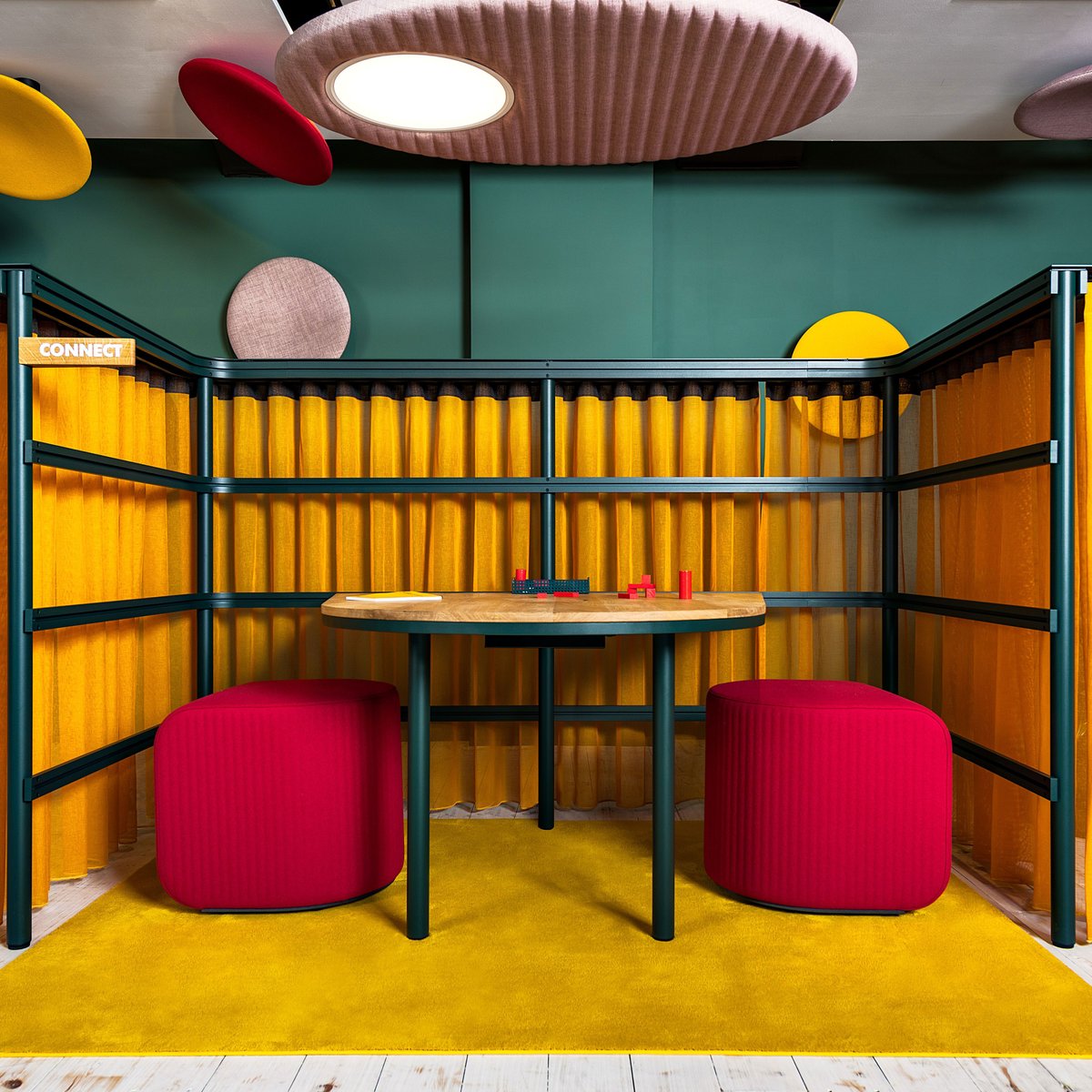 BuzziSpace's tweet image. Ready to head back into the office? As businesses and employers start to think about opening up their workplaces once again, here are a few ideas on how to reshape the open office. Learn more here: bit.ly/3gCa9zA.