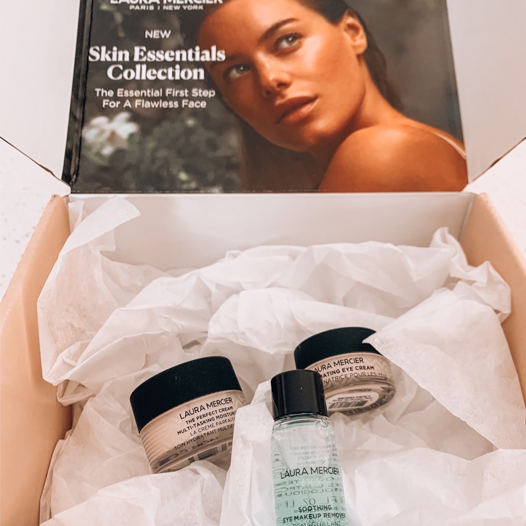 SandiCoria's tweet photo. @lauramercier @Influenster #SkinEssentials #complimentary Really enjoying these babies!! Face cream was great but more suitable for combo/oily skin in my opiny however the eye cream was the standout product in this collection. Hit it out of the park!!! https://t.co/2504ToJyIX