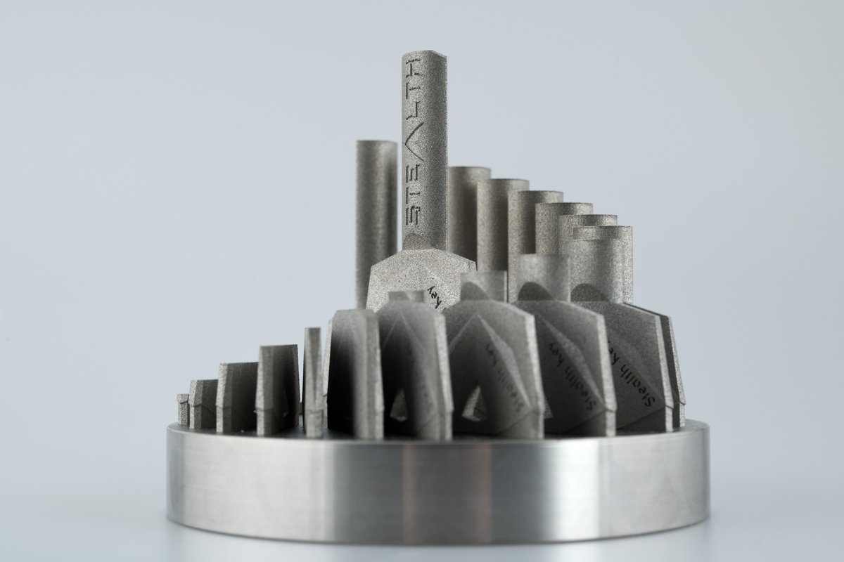 In traditional key manufacturing, for every 20 tons of keys made, 80 tons of metal must be recycled. With 3D printing, we only use what goes into the key and the remaining metal is reused. This results in less than 2% of material waste. #StealthKey #UrbanAlps #zerowaste