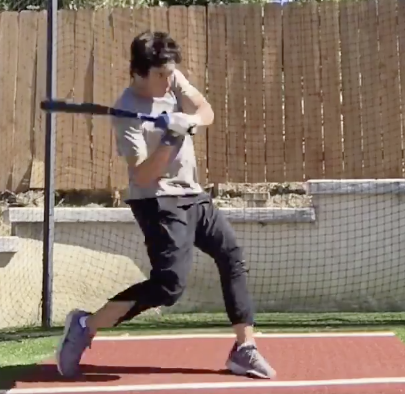 jaimecevallos's tweet photo. Dear #hittingtwitter, I see hundreds of new school coaches post video of players' swings daily. Time and time again, I see this position. Just because the player is swinging hard and upper-cutting, if he gets in this position, none of that will matter. #fadswing https://t.co/viFsm7PPZ0