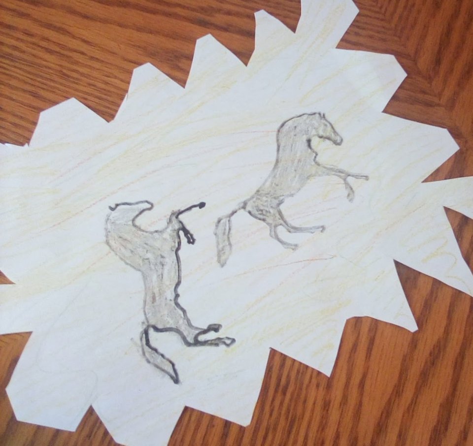 SperaMrs's tweet photo. Authentic cave paintings using natural materials! https://t.co/a7YkhgwCZb