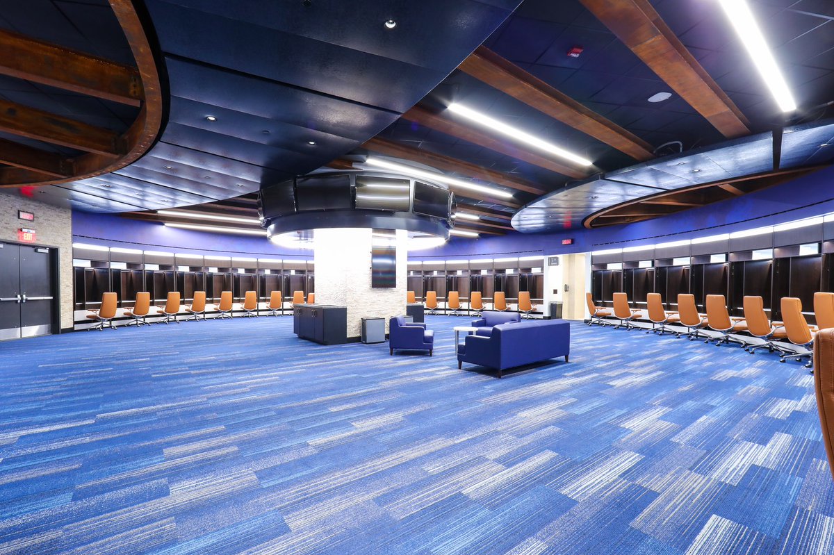 GlobeLifeField's tweet photo. One acre of clubhouse space, ready for the @rangers. https://t.co/BDoYSg9G7f