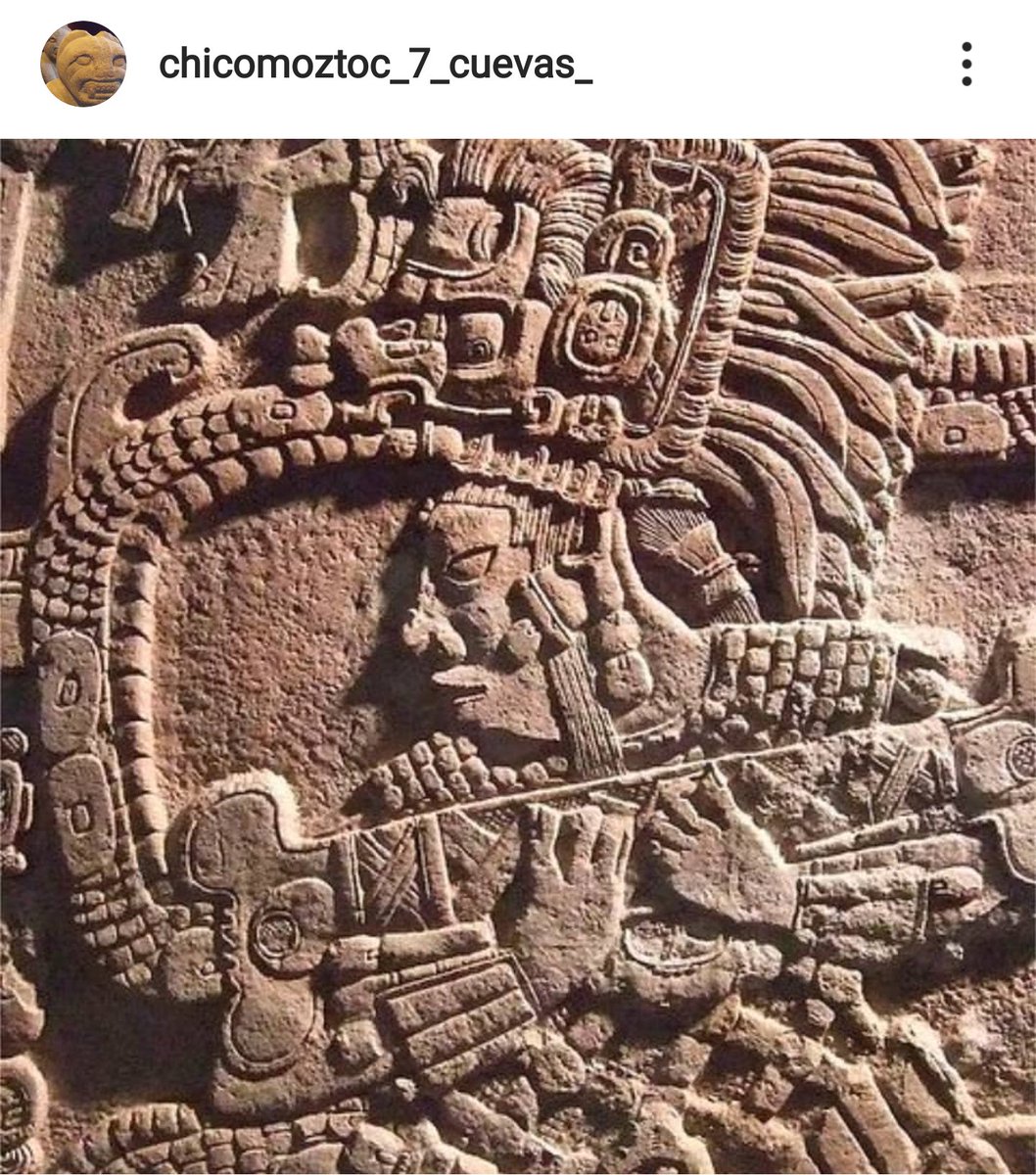 J_Arantza_'s tweet photo. "Ix Mutal Ahaw
... Ella sostiene una barra ceremonial de la cual emerge una serpiente. Una versión del 'dios' maya del rayo, K'awiil, aparece de la boca de la serpiente..."
🗿
(Vía @7Chicomoztoc en instagram)
#JunIx https://t.co/Gru7sAt7xm
