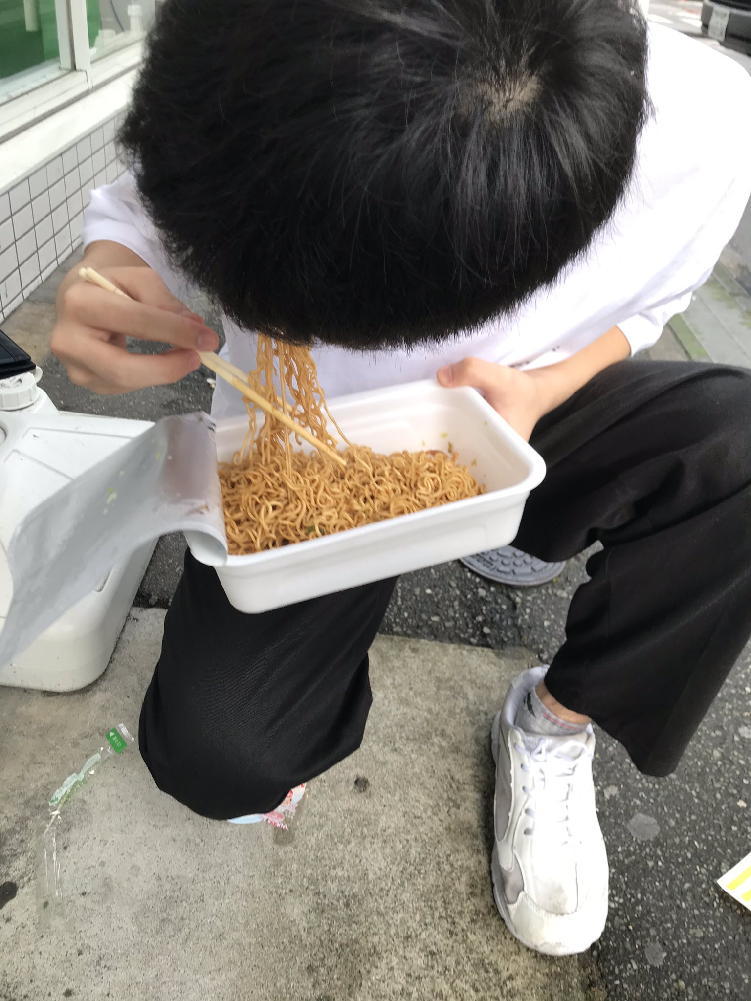 Heartrex N3kosln 15回目の誕生日は 優しい最高の友人達と過ごし オールして朝からペヤングの肉の正体が犬 の餌とか言って爆笑しながらコンビニの前を謎に清掃して そのままノリで服買いに行ったり 24時間全部噛み締めたはずなのにめっちゃ早かった