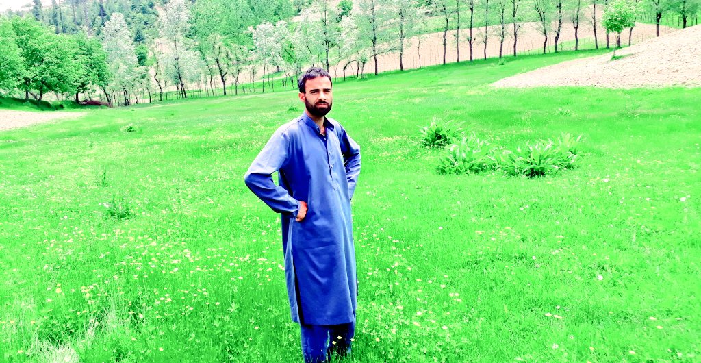 bilaljamalmir's tweet image. #SimpleClick