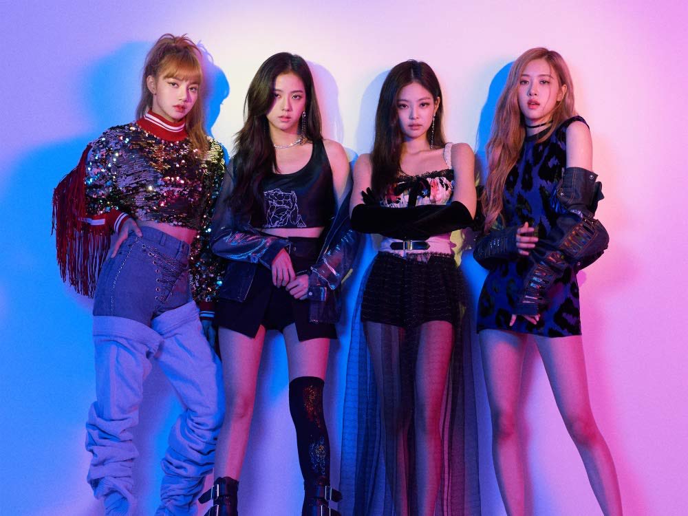 GirlgroupsBR's tweet image. [INFO] 27.05.20 Lady Gaga revelou que ela pediu para o Blackpink cantar uma música com ela. 

"Eu fiquei feliz ao ouvir elas cantando a música em coreano... Estou orgulhosa de ser a 5° membro do BLACKPINK.” 

A música 'Sour Candy' será lançada dia 29 de maio.

©️ portalblackpink